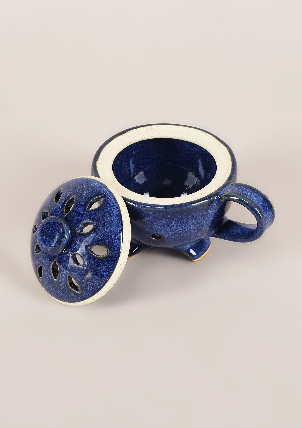 Scented Harmony: IshqMe's Sandal & Musk Dhoop Cones with Artistic Deep Blue Stand