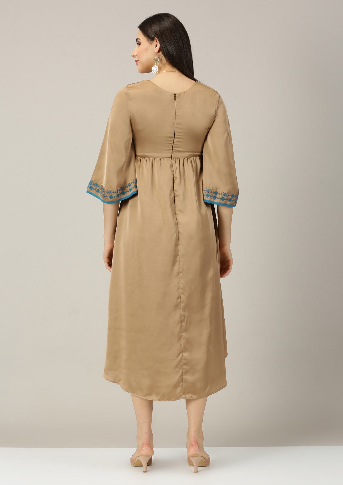 Hamsaa - Embroidered dress