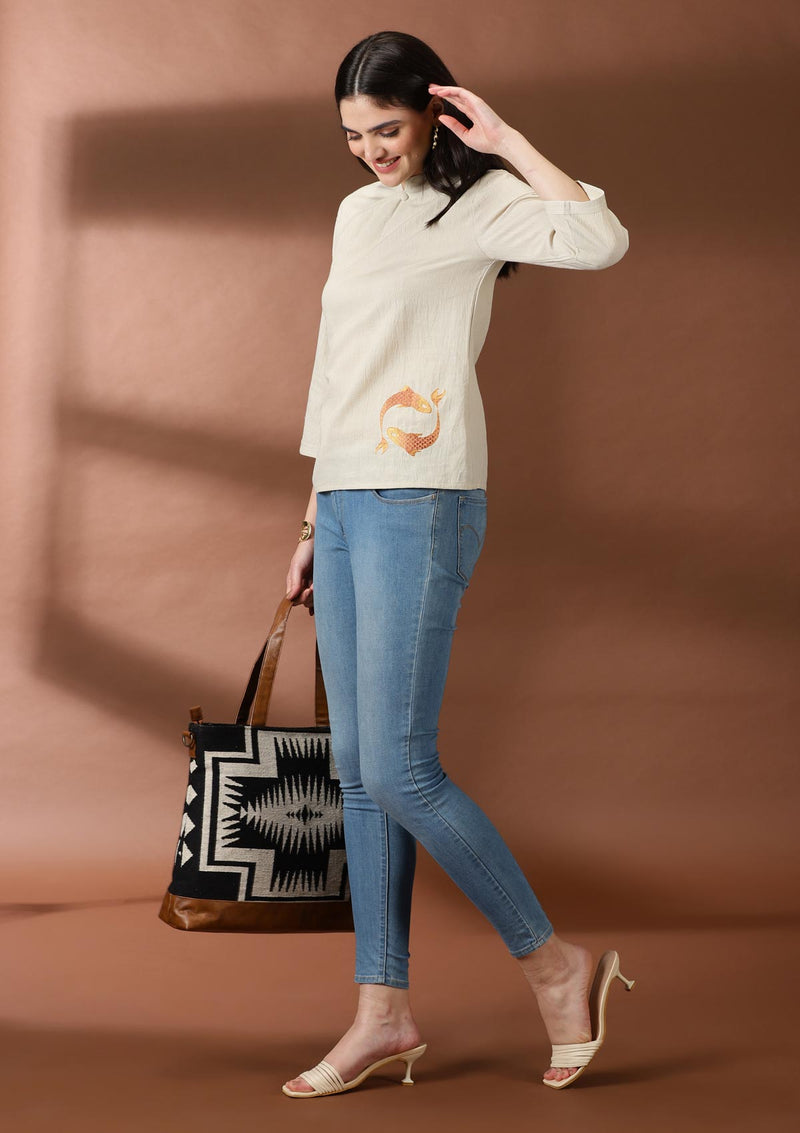 Koi Koi Embroidered Top
