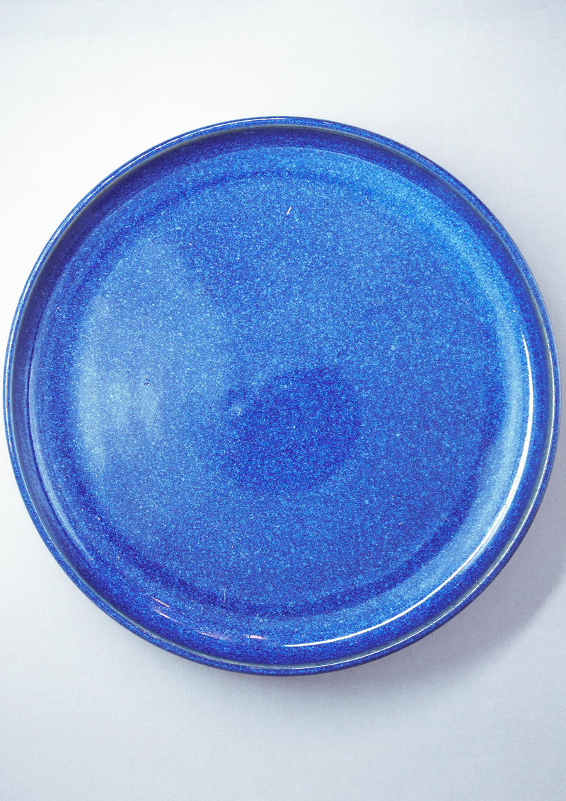 IshqME Deep Blue Dining & Decor Combo: Ceramic Dinner Set & Mini Vase