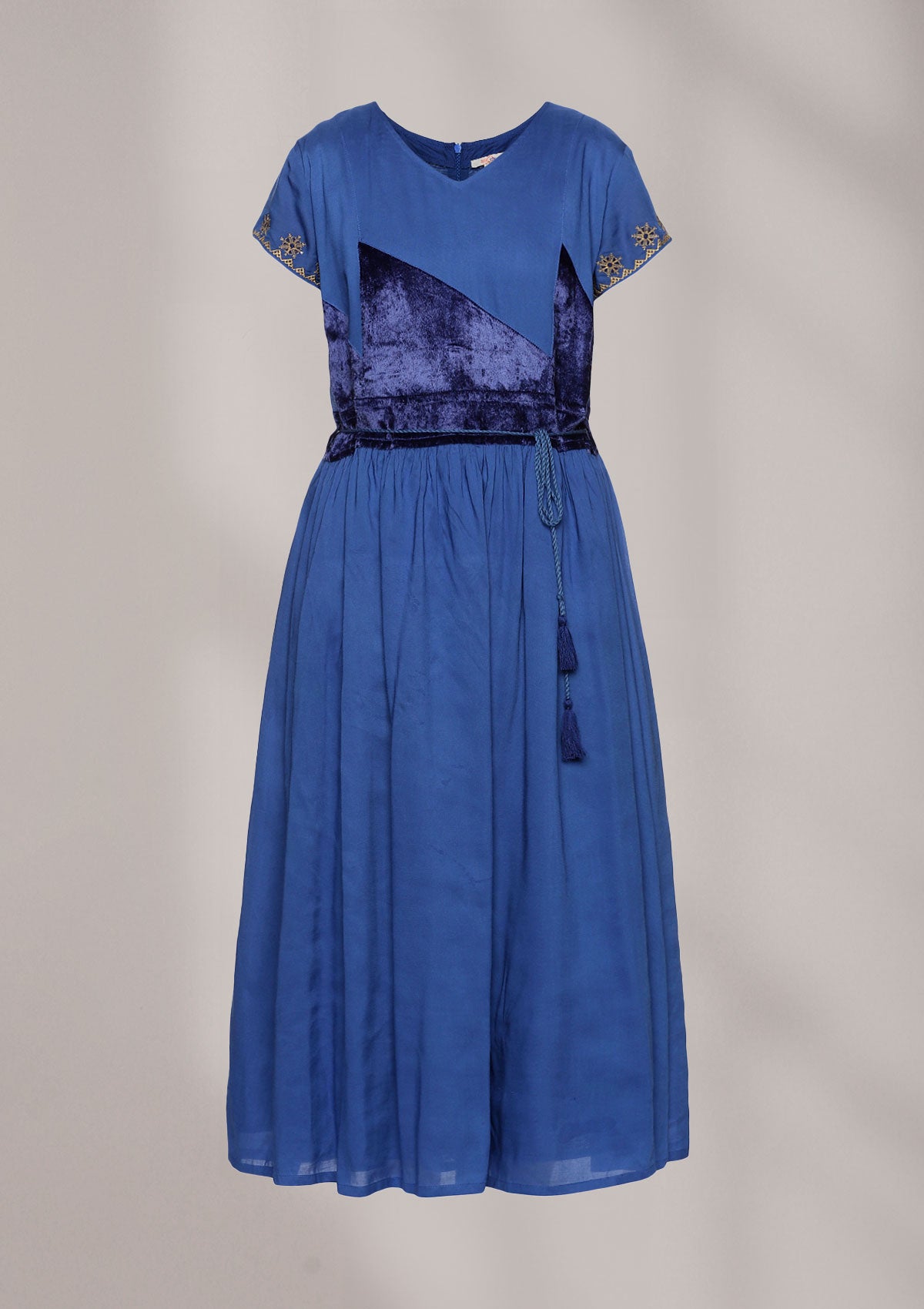 Naima - Cut panel embroidered dress