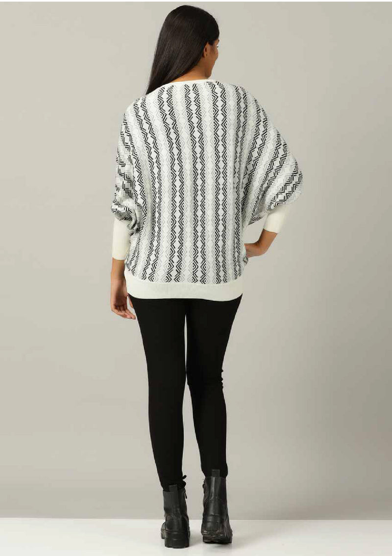 Batwing Pullover - White & Black