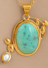 Turquoise and pearl studded pendant
