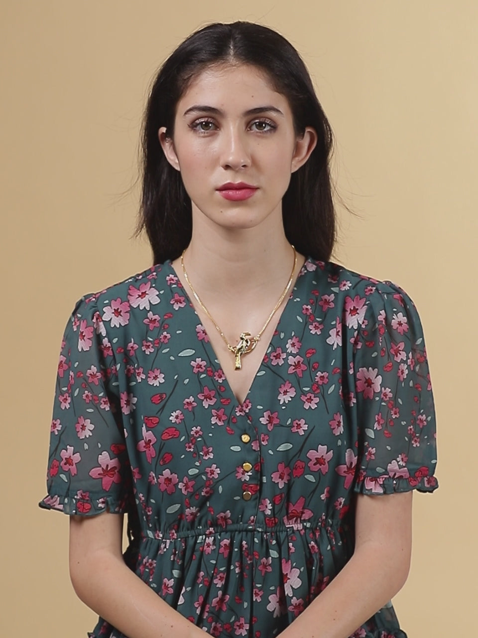 Amber Stone Bird Pendant Necklace