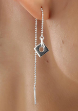 Quadra Threader Earring