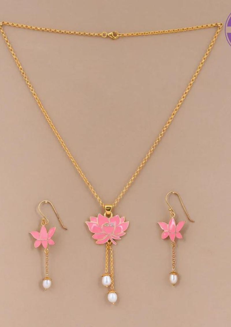 Gold Finish Silver Lotus Pendant Necklace with Earrings