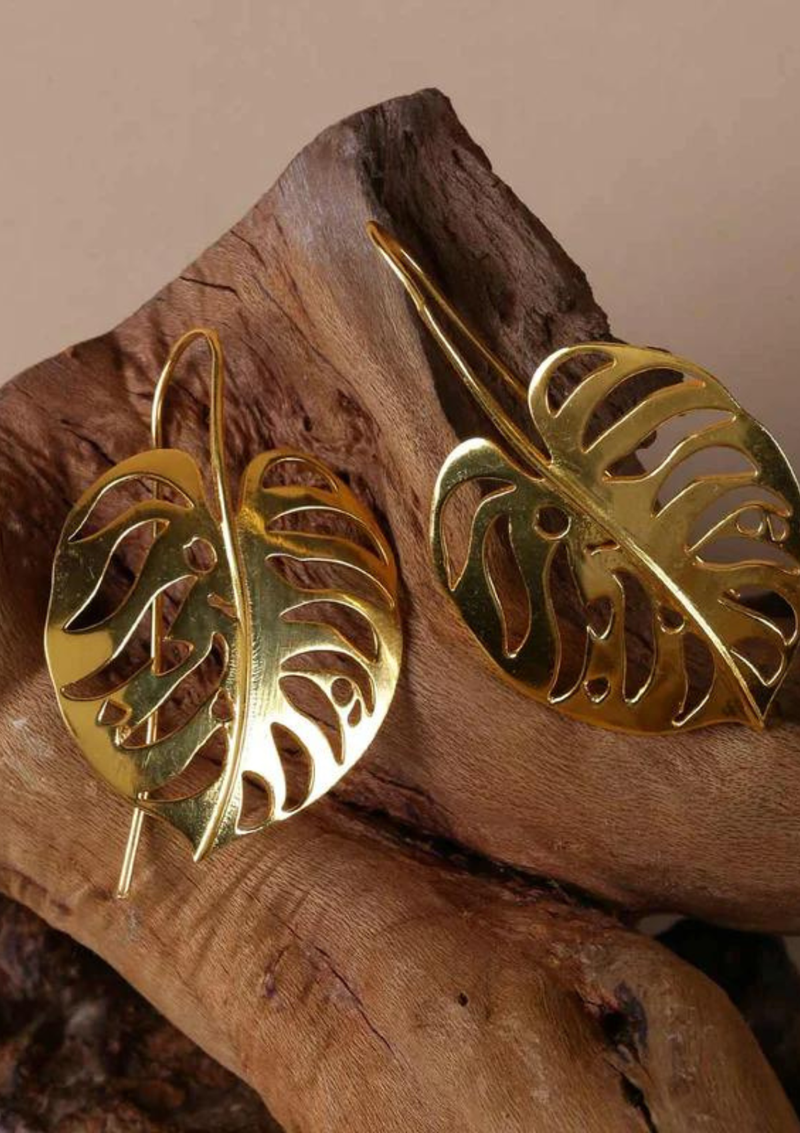 gold leaf earrings studs