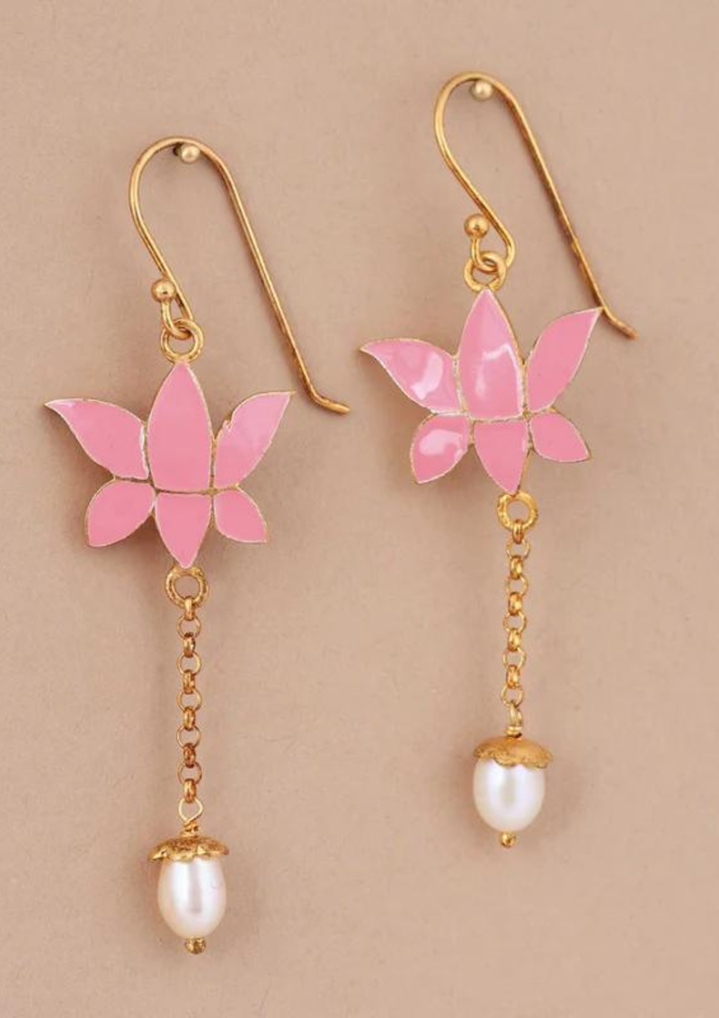 Gold Finish Silver Lotus Pendant Necklace with Earrings