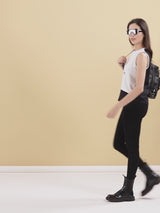 black and white sleeveless shirt, black and white sleeveless top