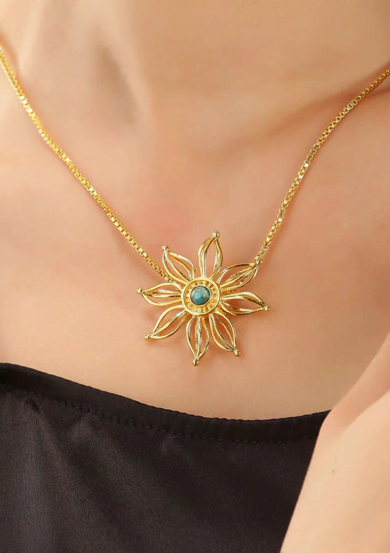 Firewheel Flower Turquoise Pendant Necklace