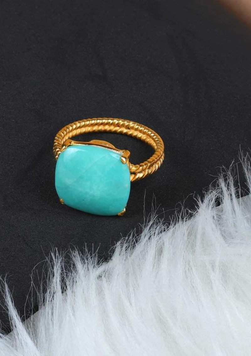 Turquoise Studded Silver Ring