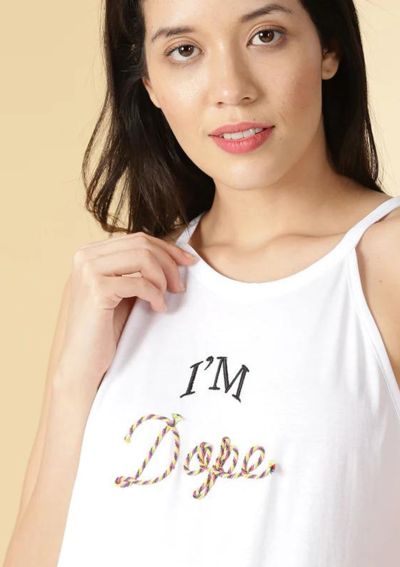 WHITE SLEEVELESS T-SHIRT