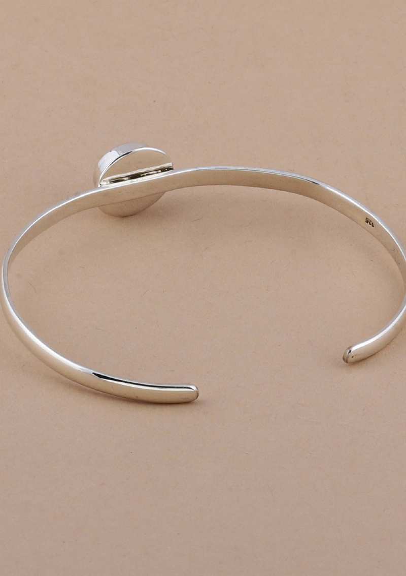 Silver Bracelet With Green Onyx Stone